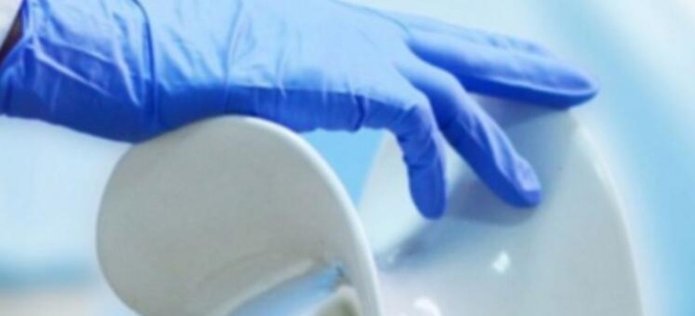 Контурная пластика половых губ филлерами